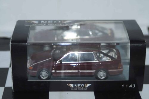Neo models ford scorpio mk1,maroon neo43337 1:43 scale,crack in case