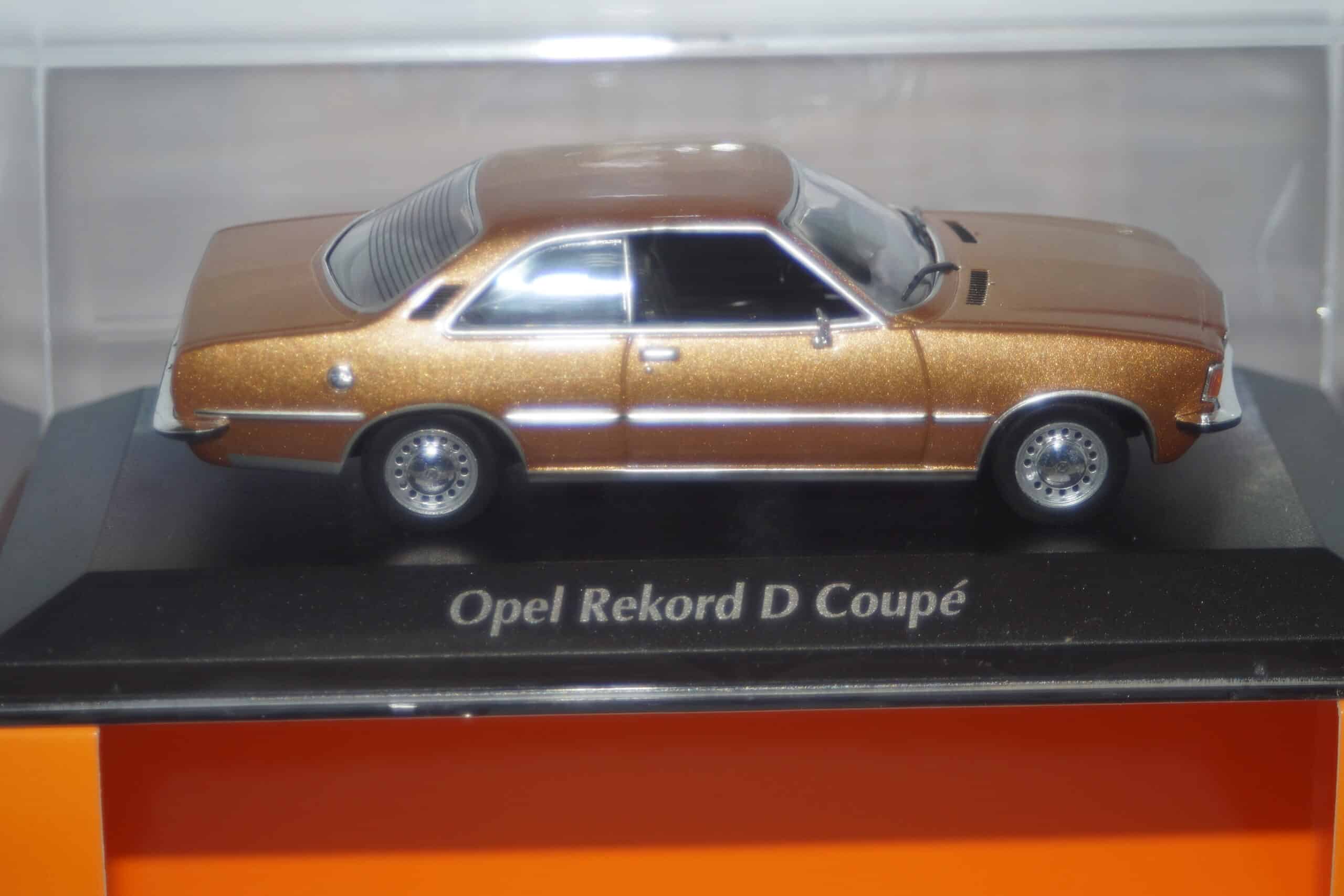 Maxichamps opel rekord d coupe 1975 gold  1:43 940 044020
