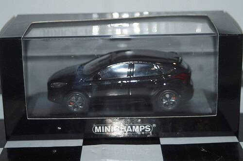 Minichamps ford focus 2004 yellow metallic 5 door 400 084002,1:43