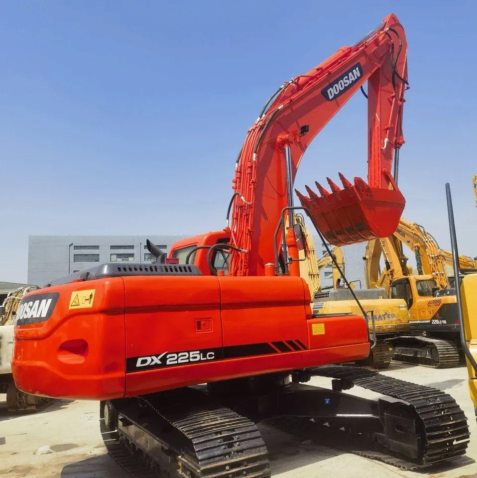 Doosan DX225LC