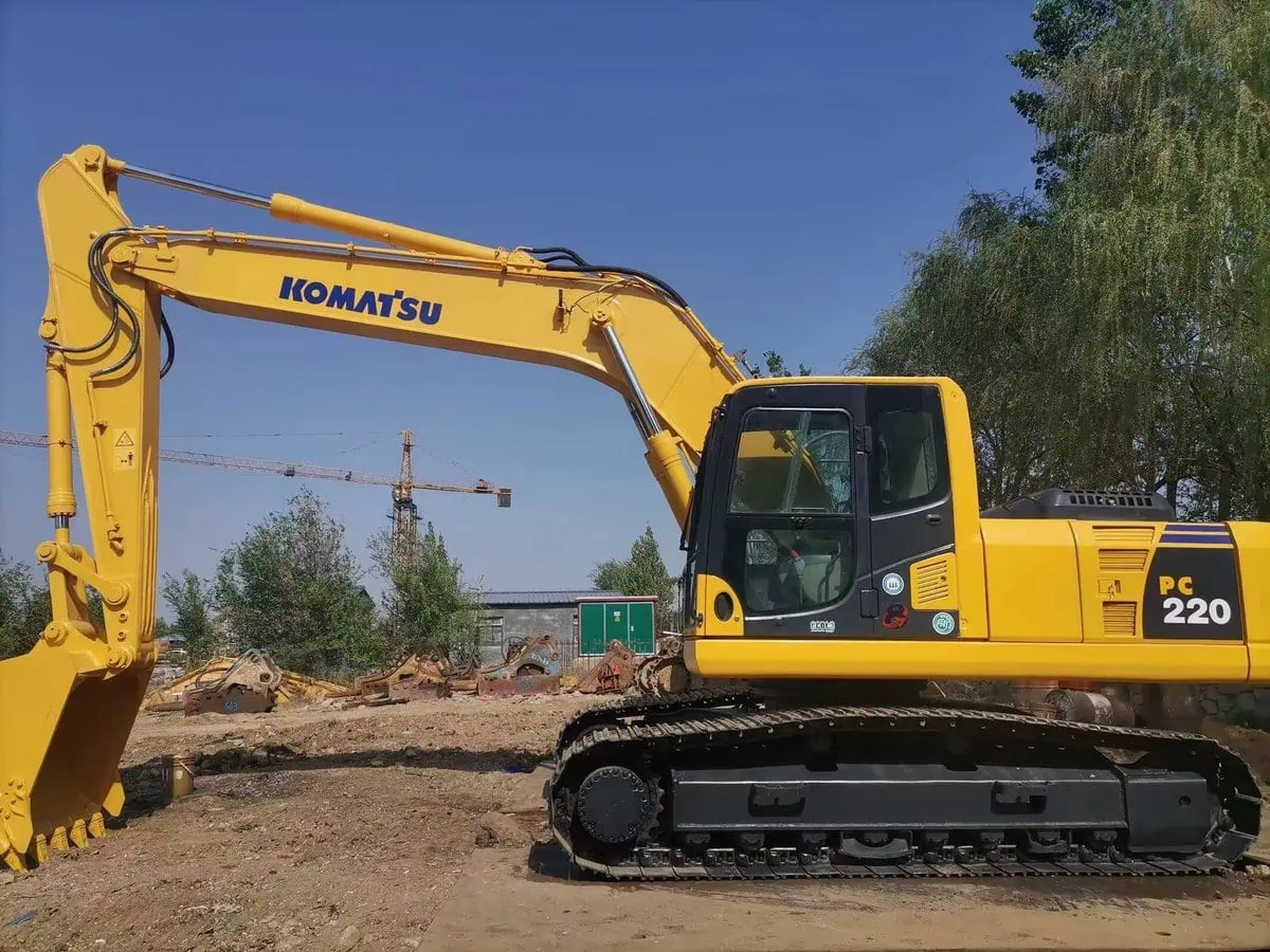 Used Excavator Komatsu PC220 For Sale
