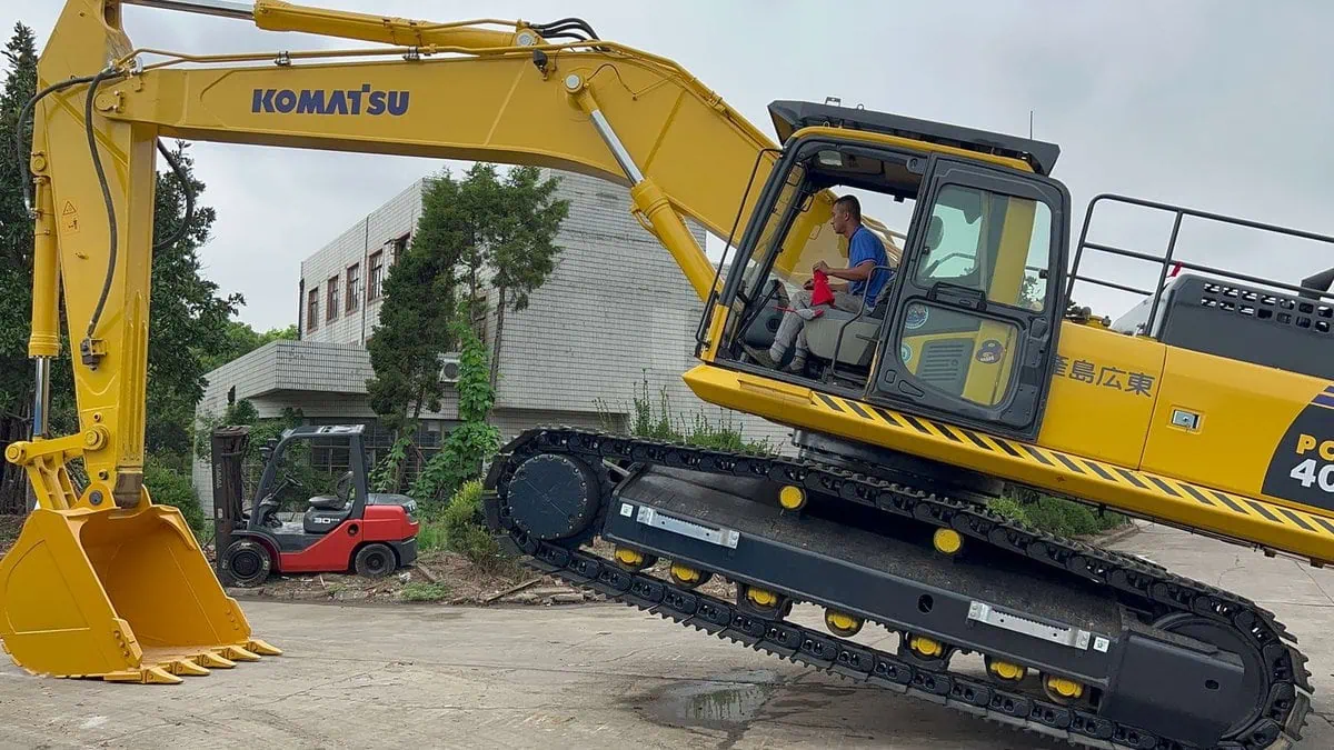 used Komatsu excavators