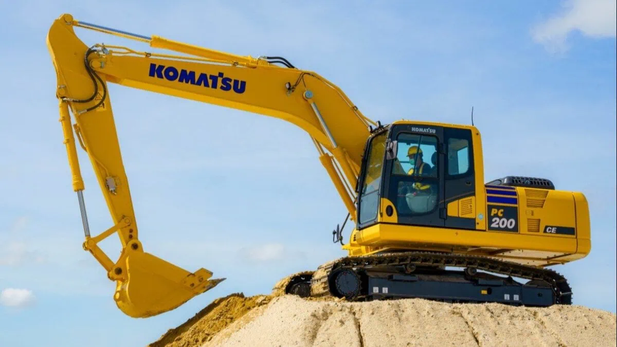 komatsu excavator PC 200