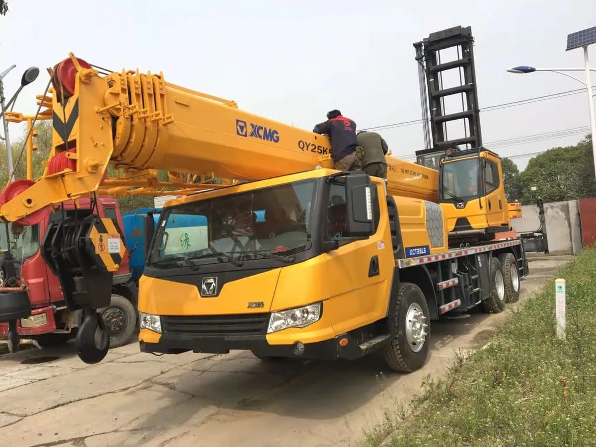 Used XCMG Cranes QY25K For Sale