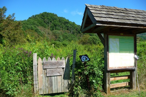 Hampton Creek Trailhead