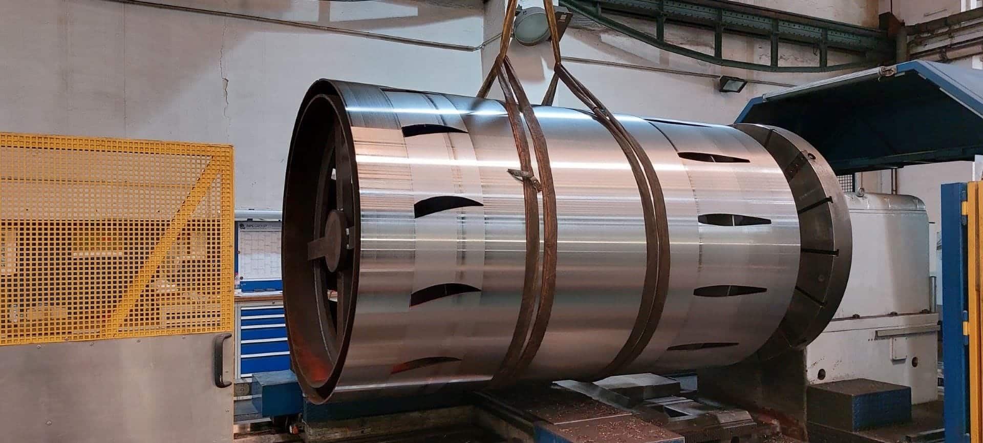 oeswag maschinenbau zerspanung drehen ventilatoprgehaeuse heben