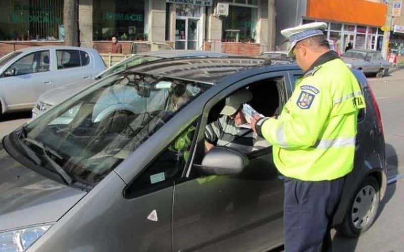 Șoferi băuți prinși în trafic la Mediaș și Cisnădie - Oamenii legii i-au oprit la timp