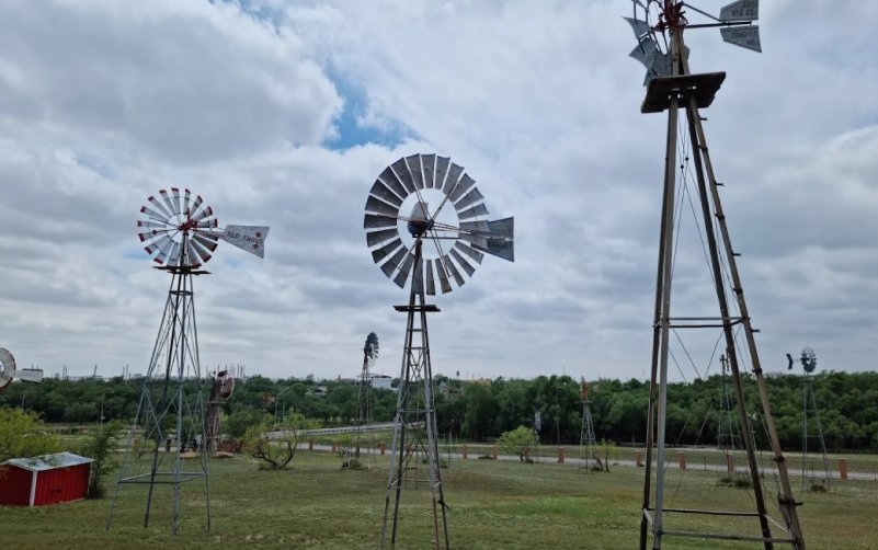 This image shows a calm country area where Reliablenursingservices is present to offer care and support in the community.