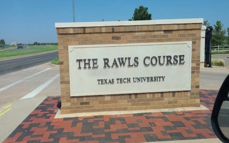 A sign for The Rawls Course at Texas Tech University shows its close location to Reliablenursingservices in Odessa, TX.