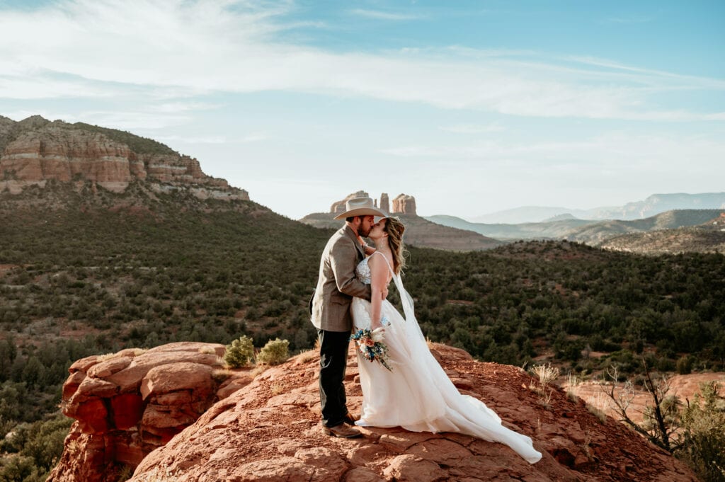 Bride and groom kiss during Sedona elopement