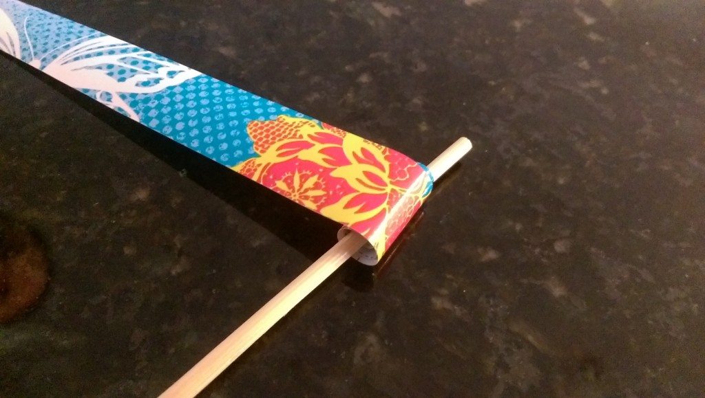 bracelet paper rolling