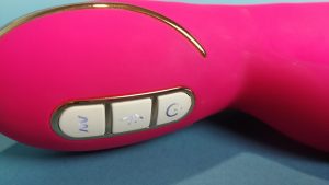Sextoy review by tess: vibe couture rabbit gesture
