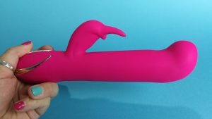 Sextoy review by tess: vibe couture rabbit gesture