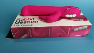 Sextoy review by tess: vibe couture rabbit gesture