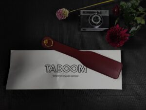 De taboom paddle op de envelop verpakking.