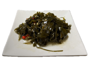 蒜蓉海帶絲 (Shredded Seaweed w. Garlic Sauce)