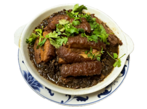 梅菜扣肉 (Mei Cai Kou Rou)