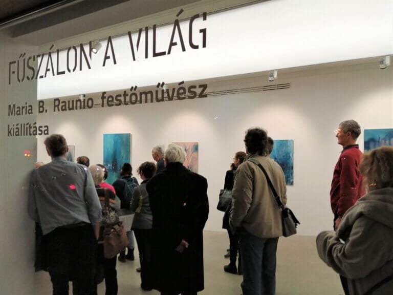 Finisszázs | Maria B. Raunio tárlatvezetése