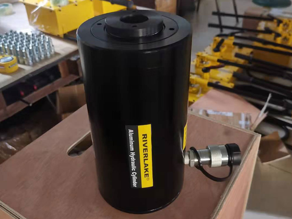 Single Acting General Purpose Aluminum Hydraulic Cylinders