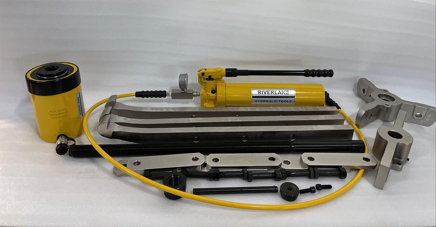 Hydraulic Master Puller Set with Hand Pump