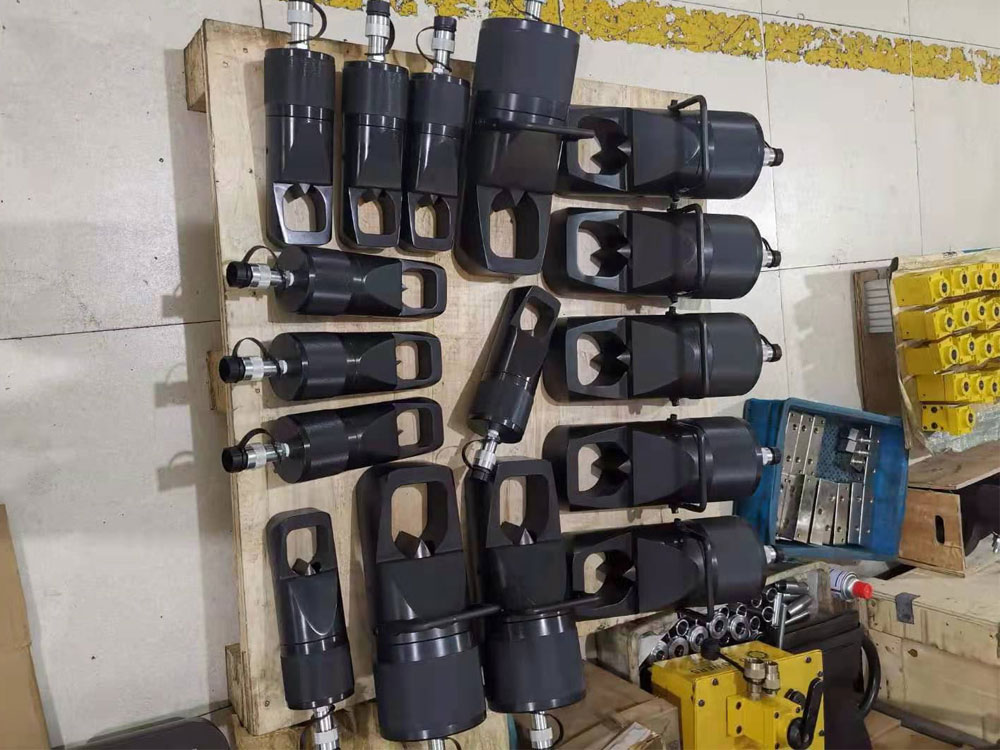 Hydraulic Nut Splitter