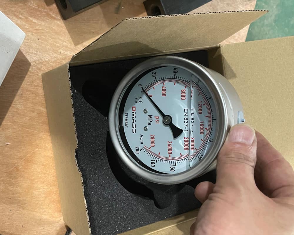 Ultra High-Pressure Hydraulic Hand Pump