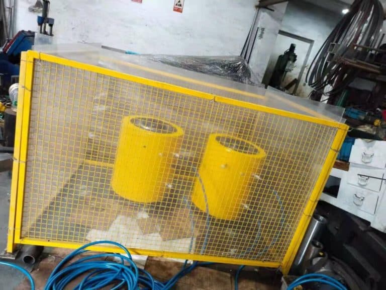 Pile load testing hydraulic jack