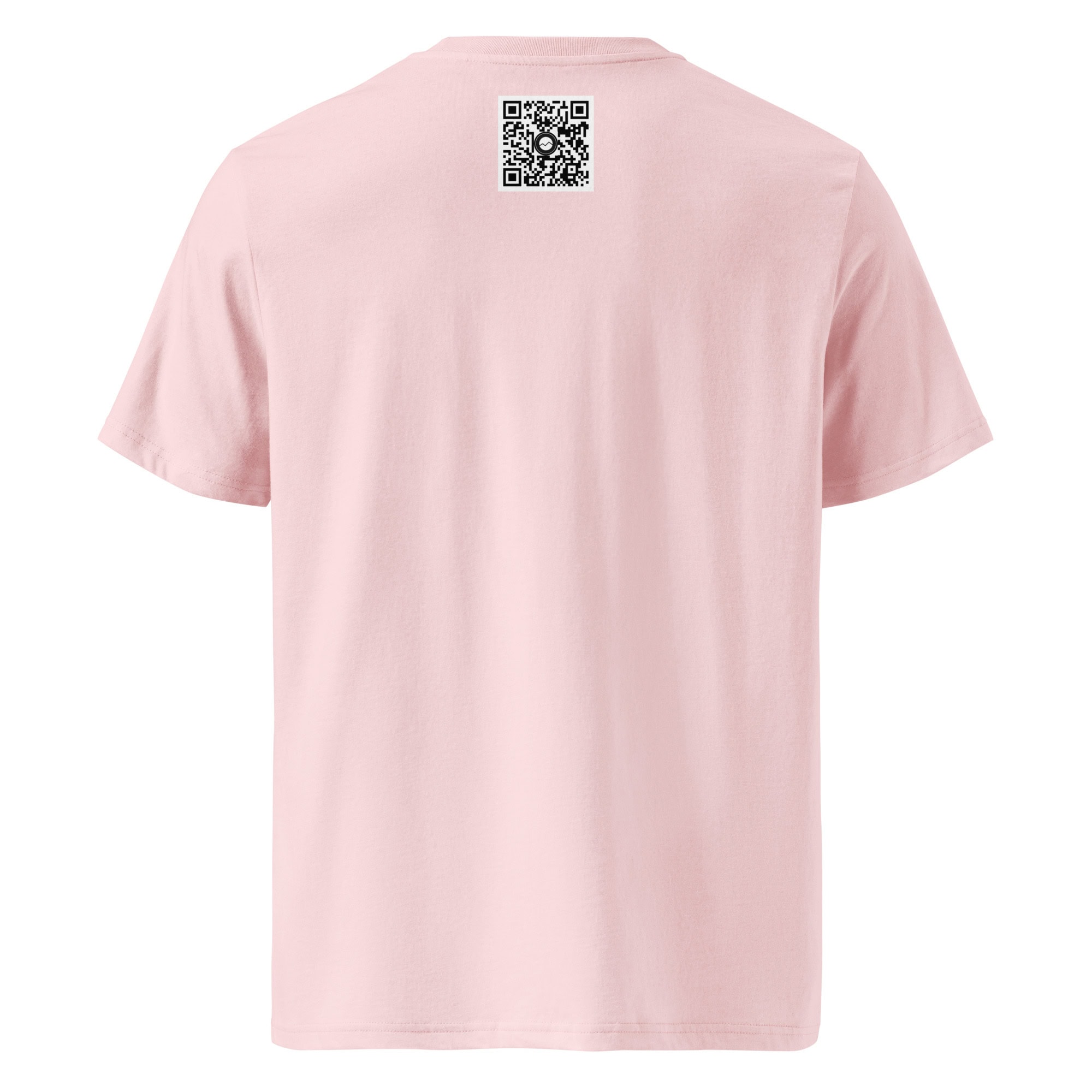 Presentamos la "Camiseta unisex Telescopios del Roque de los Muchachos" de Volcanica Productions: una camiseta rosa claro elegantemente adornada con un código QR en la parte superior de la espalda. Sobre un fondo blanco liso, esta moderna prenda captura el vibrante espíritu de La Palma y está disponible para comprar a través de nuestra Tienda Online.