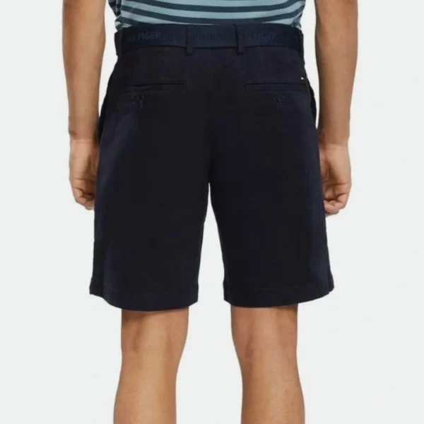 TOMMY HILFIGER MEN BELTED CHINO SHORTS 9" INSEAM - Image 2