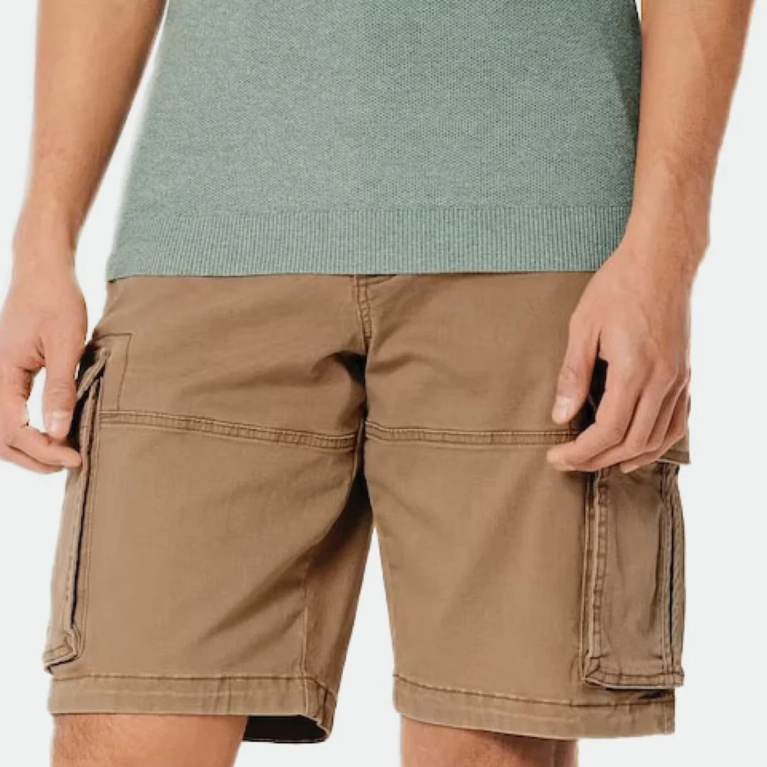 HOLLISTER MEN CARGO SHORTS 12 WOWSOUQ