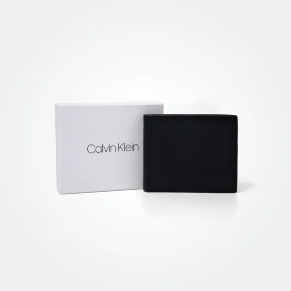 Calvin Klein Men's Engraved Logo Wallet