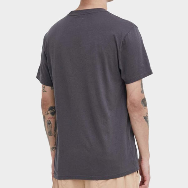 Hollister Men's Embroidered T-shirts - Image 3