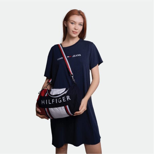 Tommy Hilfiger Duffle Bag Small - Image 2