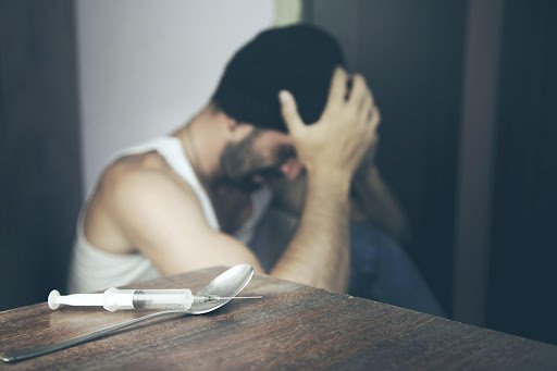 Caring For Your Loved Ones- How To Spot The Signs Of Heroin Use