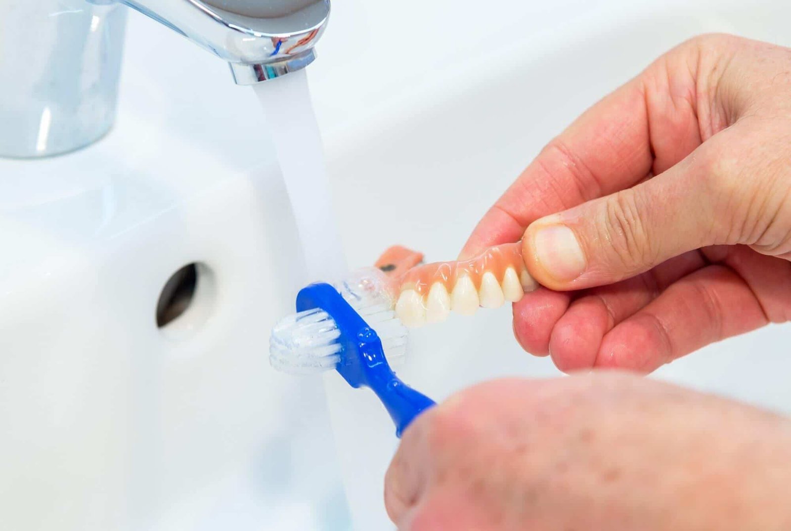 Fixed Vs Flexible Partial Dentures