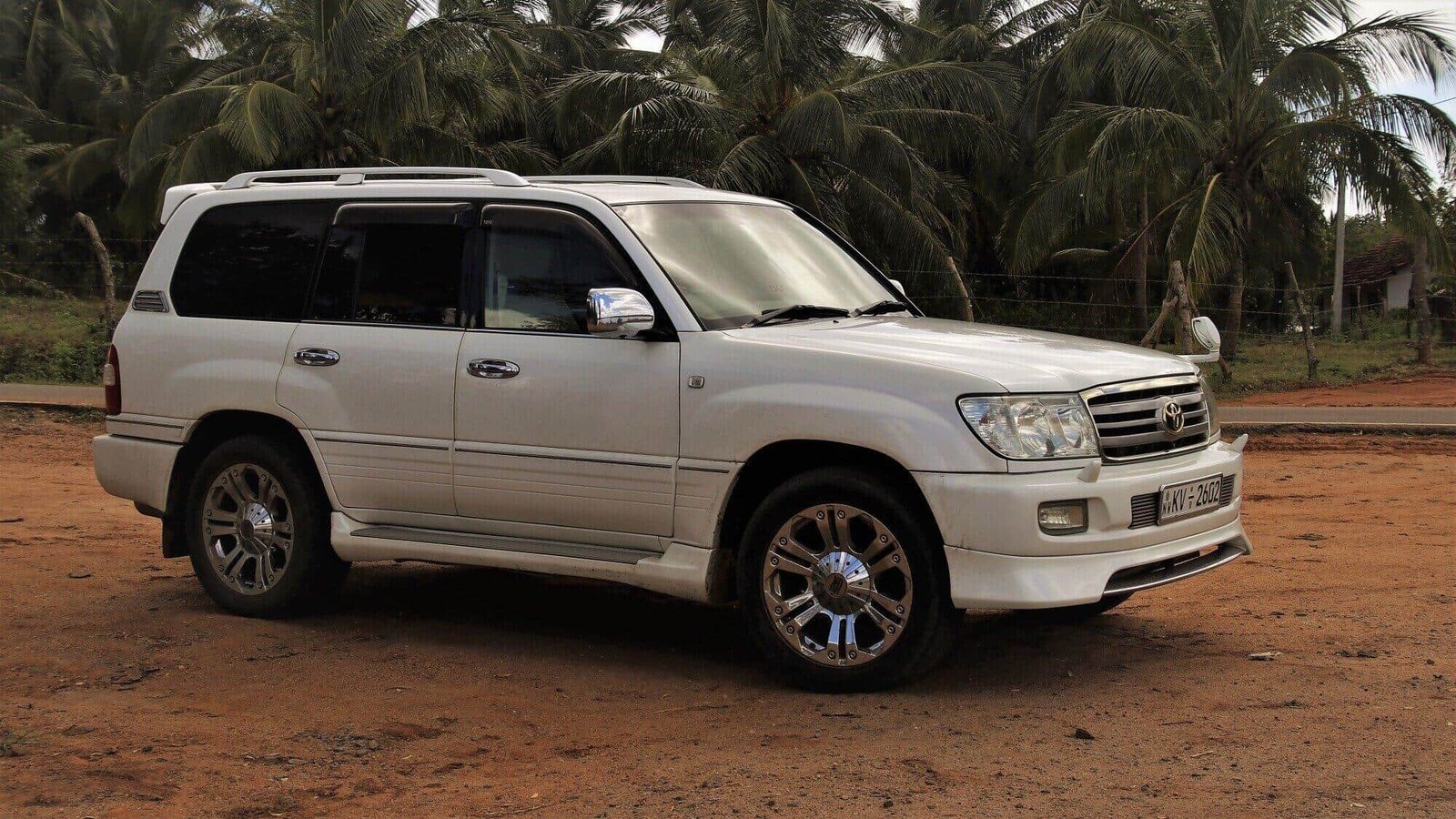 The Advantages Of Choosing A 4 Cylinder Suv Over V6 Or V8 Models