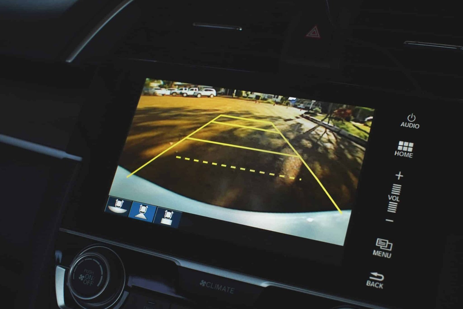 The Evolution Of Backup Cameras From Luxury To Necessity