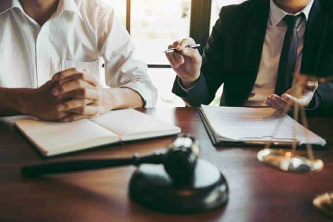 Top Strategies Used By Defense Lawyers In Court 1