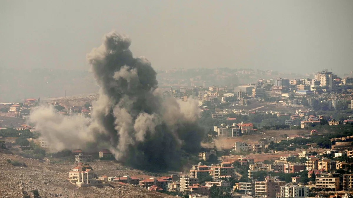Israeli Army Carries Out Deadly Bombings