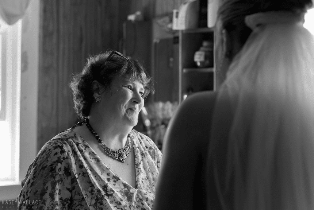 Garrett, Indiana wedding photography - Kasey Wallace Photography