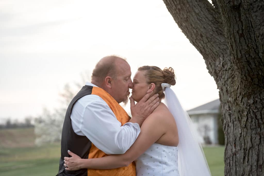 Garrett, Indiana wedding photography - Kasey Wallace Photography