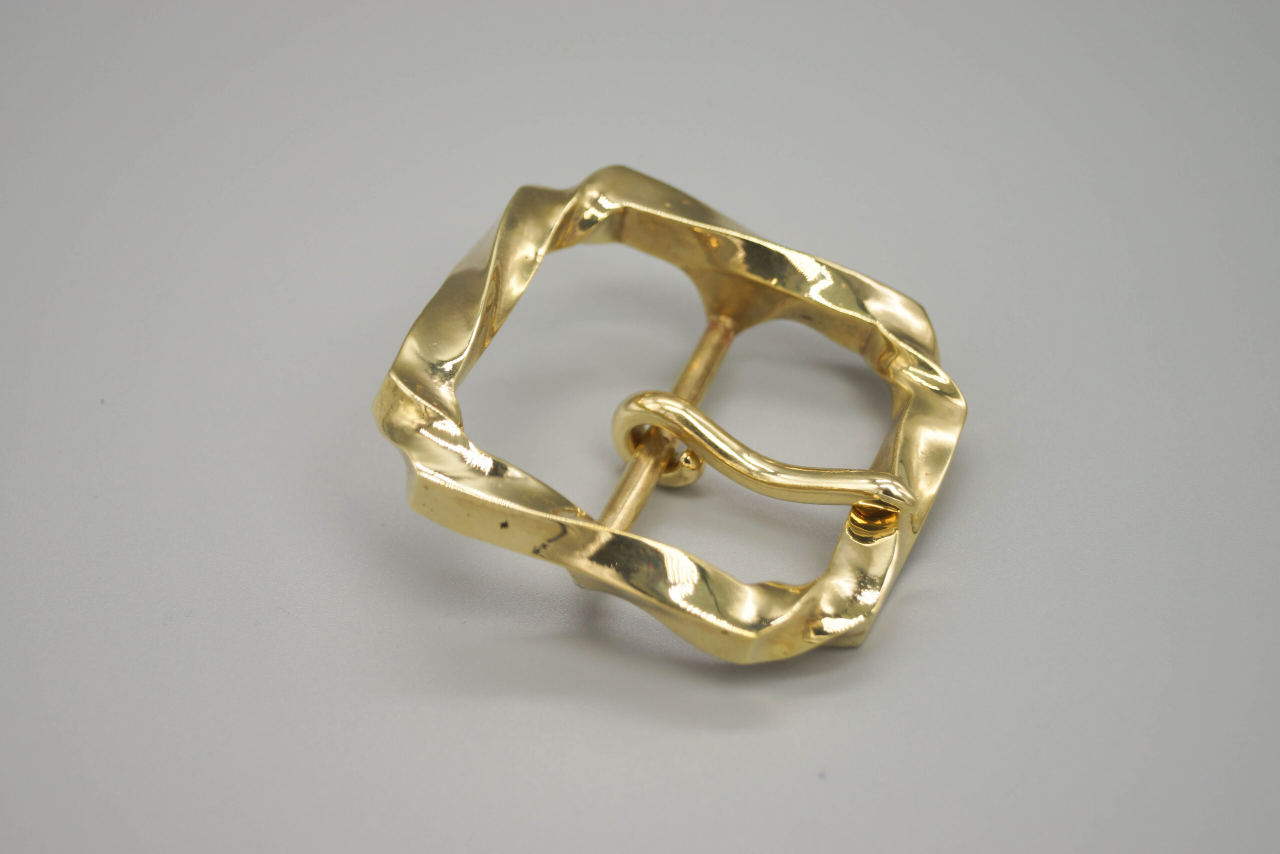 Twisted Rectangle Buckle