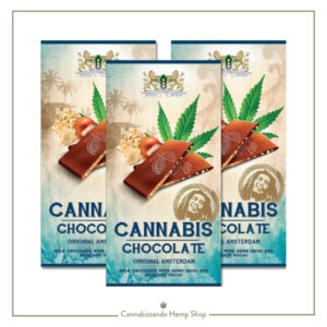 Cioccolato al Latte con Semi di Canapa e Nocciole