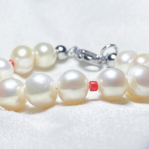 Bracciale-in-Acciaio-e-Perle-di-Fiume_mod-Rouge