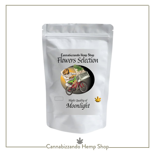 La Moonlight è una varietà certificata di cannabis light, ricca di CBD che ti avvolge con il suo gusto di formaggio accompagnato dal dolce sapore del miele