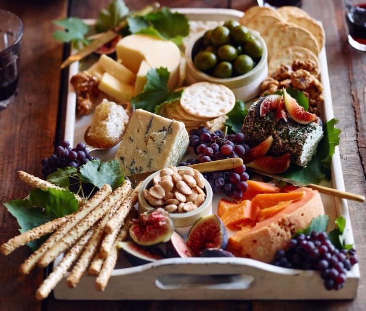 epic-fall-cheese-board-01-e1508291409687.jpg