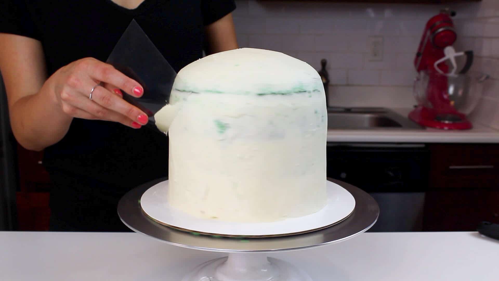 crumb coating frog cake