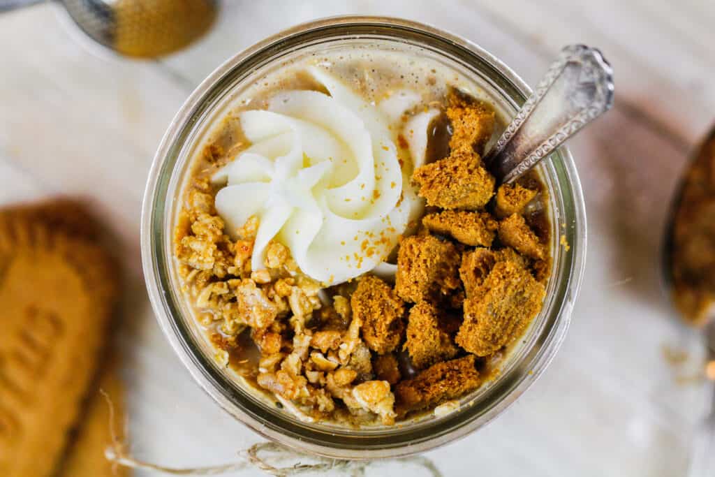 image of biscoff overnights oats