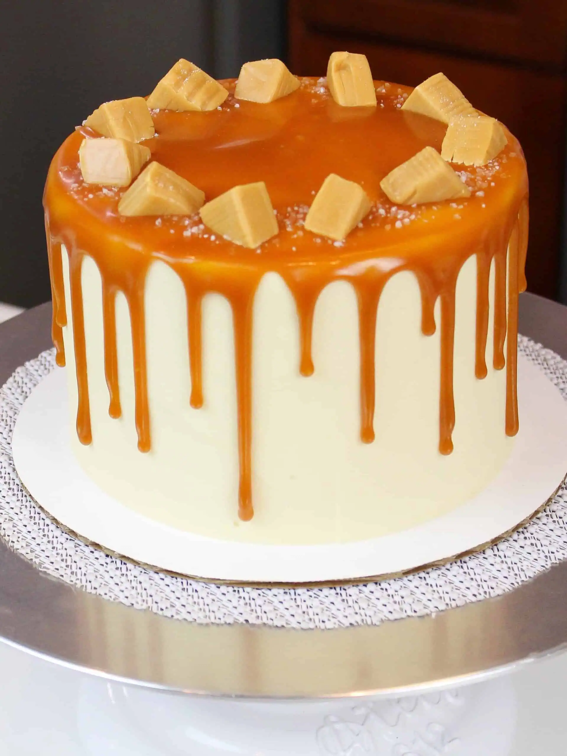 photo of salted caramel cake recipe