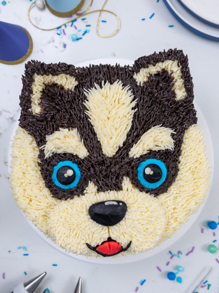 image of a cute buttercream husky cake